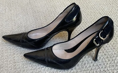 Boutique 9 BT Kelsey Heels black w/gold buckle detail size 9.5 - Image 1 of 3