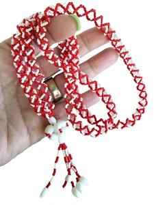 Collana vintage etnica tubolare bianco e rosso semi perline nappa senza chiusura 26" - Foto 1 di 5