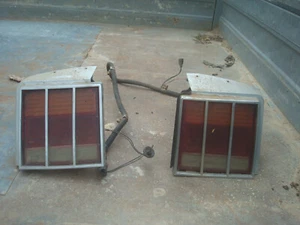 1980 OLDSMOBILE CUTLASS 4 DRS - REAR TAILS LIGHTS EUROPEAN - Picture 1 of 5