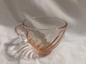 1980 Arcoroc France "Rosaline", rosa Wirbel, 3,5" Teetasse, Vintage - gebraucht  - Bild 1 von 7