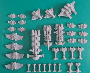 Large Lot of Battlefleet Gothic Alien Spaceships - Picture 1 of 21
