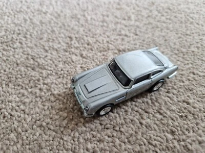 Hot Wheels Premium Euro Fast 2021 - Aston Martin DB5 Fast & Furious Car Foto 1 de 3