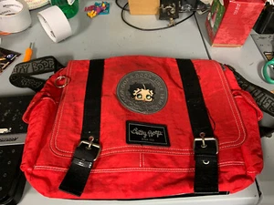 Betty Boop 2008 Red Messenger Bag / Purse - Picture 1 of 19