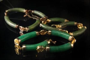 3 VINTAGE COLLECTION OF CHINESE GREEN JADE GOLD TONE METAL LINK BRACELETS  MR - Picture 1 of 3