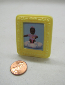 New PLAYSKOOL Dollhouse BABY AFRICAN AMERICAN GIRL in PORTRAIT PHOTO FRAME