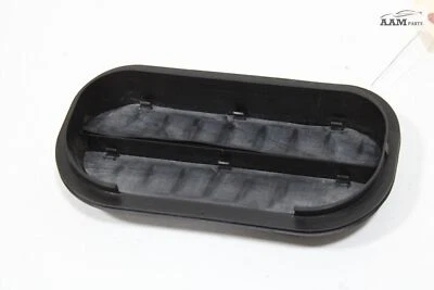 2015-2020 AUDI A3 QUATTRO ЗАДНЯЯ ЛЕВАЯ СТОРОНА ЧЕТВЕРТЬ ВЕНТИЛЯЦИОННАЯ РЕШЕТКА ДАВЛЕНИЯ ВОЗДУХА OEM - Изображение 1 из 4