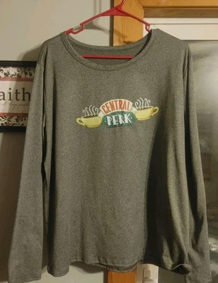 Friends Central Perk Camiseta Manga Larga. Foto 1 de 4