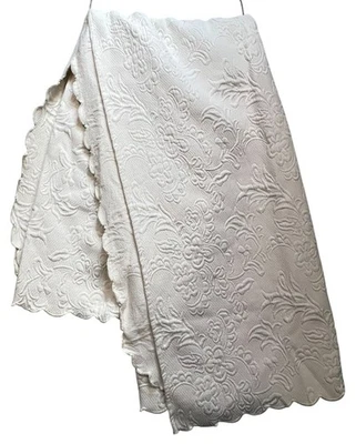 CGG Home Embossed Floral Full Size Coverlet Bedspread Cream Scalloped Trim - Image 1 of 4