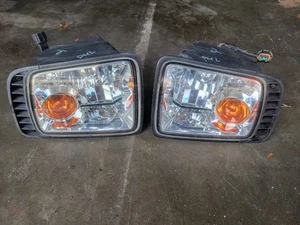 2004-2010 Infiniti QX56 OEM Left and Right Fog Light Assemblies Pathfinder QX4 - Foto 1 di 9