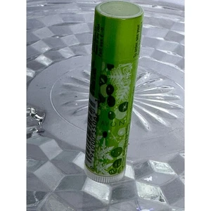 Avon Lip Balm Winter Delight Lip Balm Green - Picture 1 of 1