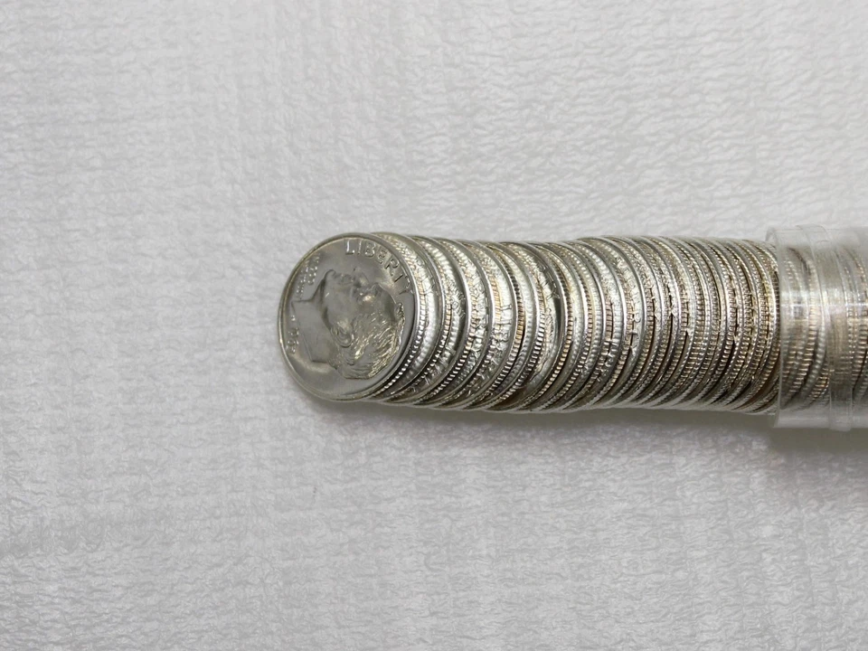 1963-P 10C ROOSEVELT SILVER DIME GEM BU ROLL - Image 1 of 1