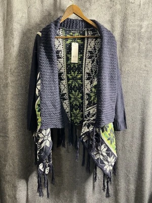 Relativity Cardigan Women's Plus Size 1X Snowflakes Sweater - Image 1 of 4