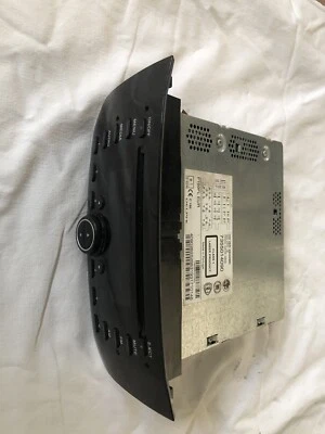 AUTORADIO PER FIAT Punto EVO 7355014090 (09>12) - Immagine 1 di 4