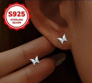 Orecchini Argento S925 Con Farfalla - Foto 1 di 11