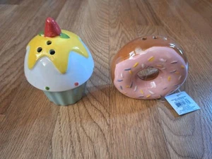 Target Bullseye Playground 2 Piece Donut Cupcake Sprinkle Ceramic Shaker Set - Picture 1 of 10