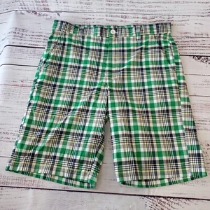 IZOD Golf Men's Golf Shorts Size 32 Green/Blue Plaid 10" Inseam Sh18 - Picture 1 of 8