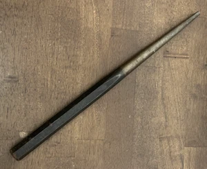 Vintage Mayhew Tools 460 1/4" Tapered Line Up Punch 14 1/2" Long - Made in USA - Picture 1 of 6