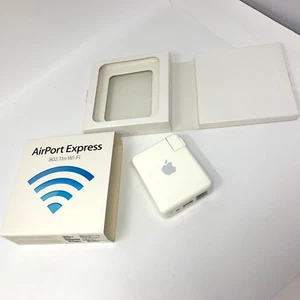 Apple AirPort Express Wireless 802.11n Wi-Fi Base Station (White) A1264 Tested - Picture 1 of 9