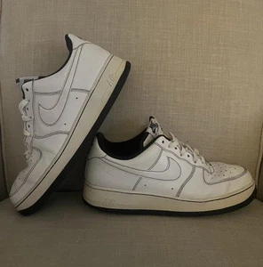 Nike Air Force 1 ‘07 ‘Contrast Stitch’ Men’s Size 11 White/Black - Picture 1 of 7