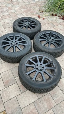 4 Winterkompletträder 235/55 R19 105V  / Skoda Enyaq - Bild 1 von 4