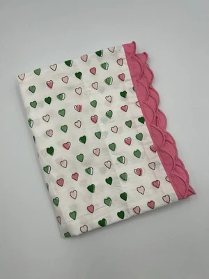 Funda de almohada estándar Pottery Barn Kids Roller Rabbit varios corazones usada Foto 1 de 3