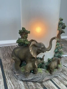 RARE Vintage MONTEFIORI Collection Elaphant with Babies Night Lamp 11" H x 9" W - Picture 1 of 21