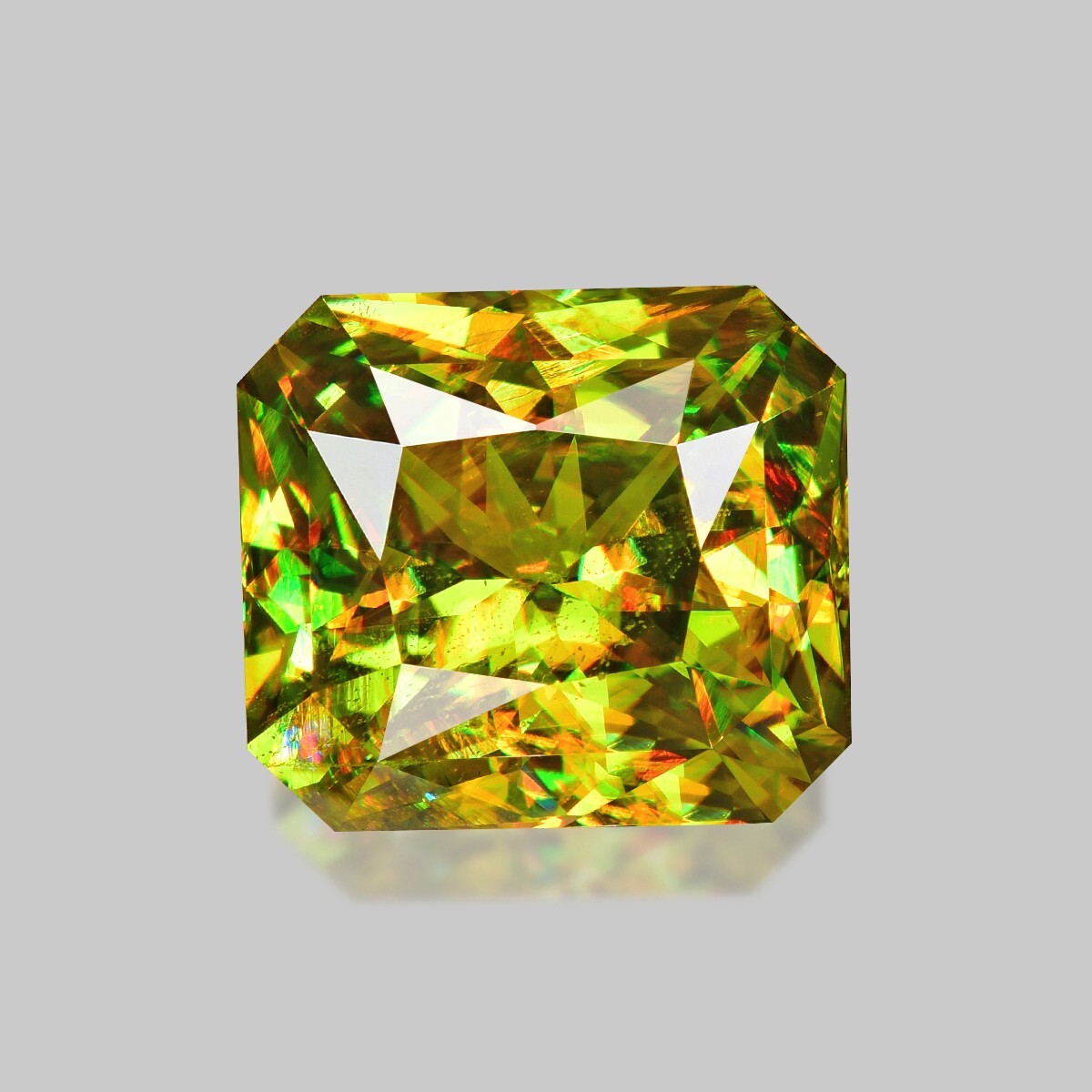 FANCY INTENSE YELLOW ORANGE 0.325ct ここちよい RD