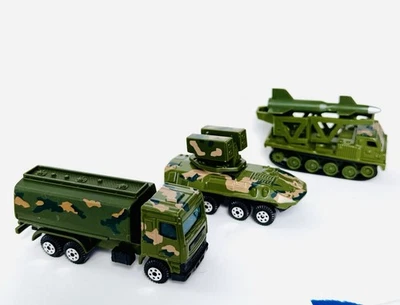 Yatming Army Military Tank Rocket Armour Vehicle 1/64 Attack Force Lot of 3 Toys - Image 1 of 4