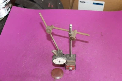 Esfera Federal C81S vintage y un Starrett No. Soporte indicador base 657. Foto 1 de 4