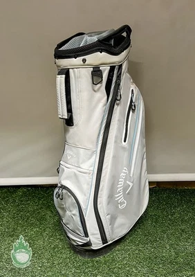 Carro de golf Callaway CHEV 2023 usado 14 vías bolsa de transporte plateado/glaciar Foto 1 de 4