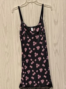 Old Navy Intimates Floral Black/Pink Nightgown Size L  Lace Hem Adj Straps EUC - Picture 1 of 7