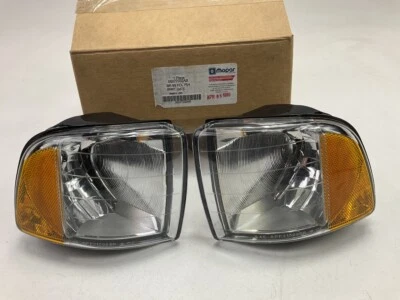 NUEVO PAR de luces de esquina de señal de giro izquierda y derecha OEM para Ram SPORT 1999-2002 Foto 1 de 4