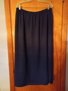 Black/Brick Red Small Print Reversible Elastic Waist Long Skirt M/L - Picture 1 of 3