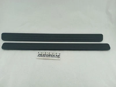 Par de placas de desgaste del umbral de la puerta Hyundai Genesis 2.0T cupé para 2009-2012  Foto 1 de 4