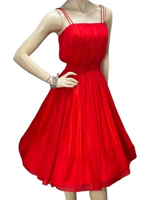 Vestido vintage anos 50 anos 60 tamanho P~M vermelho chiffon festa de formatura tema Jr Nova York - Imagem 1 de 4