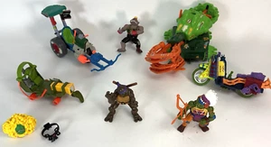 TMNT Teenage Mutant Ninja Turtles Vintage Actionfigur & Fahrzeug Los - Bild 1 von 21