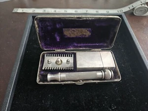 Antiker Gillette Rasierhobel mit ausgefallenem Silberetui & Rasierhobelbox 1914 Datumscode - Bild 1 von 24
