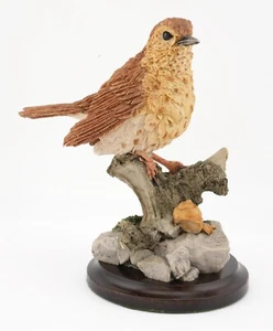 Country Artists Young Thrush with Snail Figurine by MA c1995 - Picture 1 of 4
