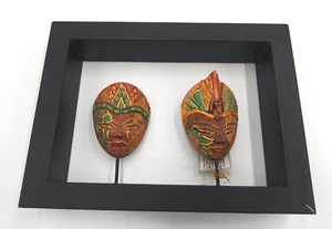 Pair of Dewi Shinta God & Goddess Wooden Hand Painted Carved Masks On Stand - Picture 1 of 6