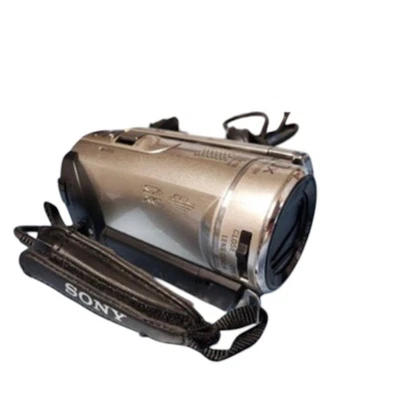 Sony HDR-PJ210 S camcorder, 16:9 CMOS, compact, used, good condition - Image 1 of 2