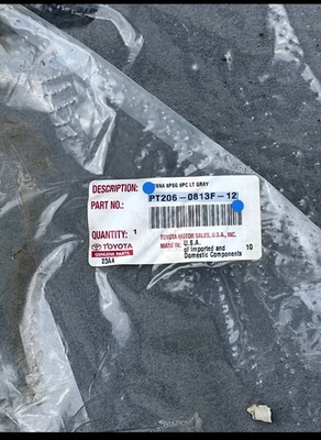 2011-20 Genuine Toyota Sienna 6 Piece Light Gray Carpet Floor Mats - Image 1 of 2