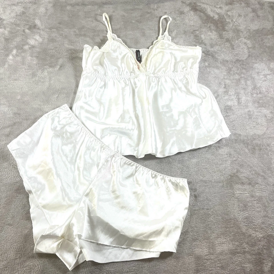 Sexy conjunto de lencería para mujer Adore Me marfil cami y encaje talla L coqueta Foto 1 de 4