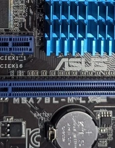 Main board Motherboard Scheda Madre Bundle - ASUS M5A78L-M LX3 + AMD FX 6300 OK - Afbeelding 1 van 5