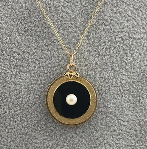 Vintage Black Glass Stone & Cultured Pearl Gold Filled Pendant Necklace 18" L - Picture 1 of 5