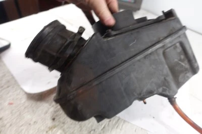 Honda Shadow ACE Aero 1100 VT1100 1989-2008 CAJA DE AIRE FILTRO DE AIRE CON CONDUCTO Foto 1 de 4