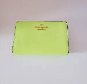 Cartera Matcha Kate Spade KC580 Madison Cuero Saffiano Mediana Compacta Doble Pliegue - Imagen 1 de 7