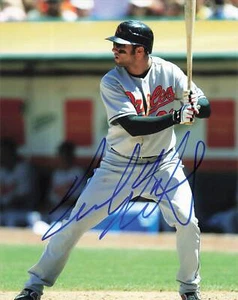 Nick Markakis Orioles Signed Auto 8x10 **4265 - Picture 1 of 1