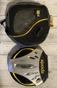 Sony Sports D-SJ15 Walkman Lettore CD Portatile con Custodia Logica Custodia Testato - Foto 1 di 12