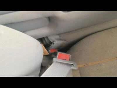 Used Front Right Seat Belt Front fits: 2014 Gmc Sierra 1500 pickup bucket and be - Изображение 1 из 4