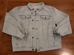 Just Quella Women's Size XL (16-18) Light Blue Denim Button Jean Jacket Pockets - Picture 1 of 13